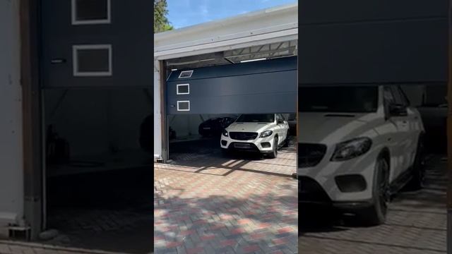 Секционные ворота Doorhan, дизайн волна, антрацит смотреть онлайн