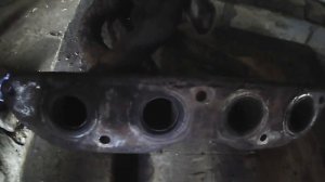 Снятие выпускного коллектора Митсубиси Кольт. Z34