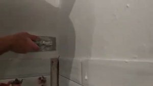 Нанесение фактурного рисунка шпатлевкой фактурной Хэндитекс на поверхность стен