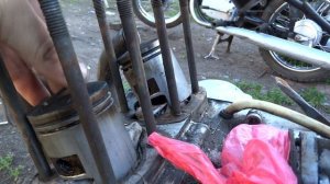 ШУМ ДНИЩЕ ПОРШНЯ .    почему шумит поршневая на   иж юпитере