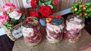 Я кладу мясо в банку и получаю вкусное мясное блюдо, причем без духовки.