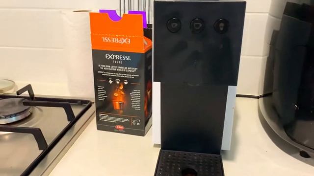 Портативная Кофемашина размером с кукурузу за $25. Взяли с собой на пикник ? Тестируем ☕️ смотреть онлайн