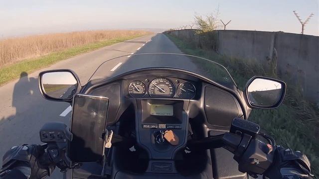 Мотоцикл — электричка | Катаюсь на Honda Gold Wing F6B, часть 1 смотреть онлайн