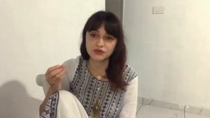 ПОХОРОНЫ В ИНДИИ. СЖИГАЮТ ТЕЛА ОКОЛО ДОМА