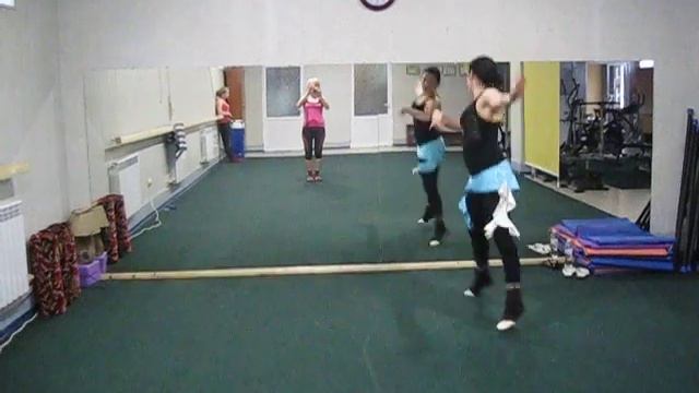 Танец для начинающих "Синдирелла", беледи. тренер Татьяна Павлова смотреть онлайн