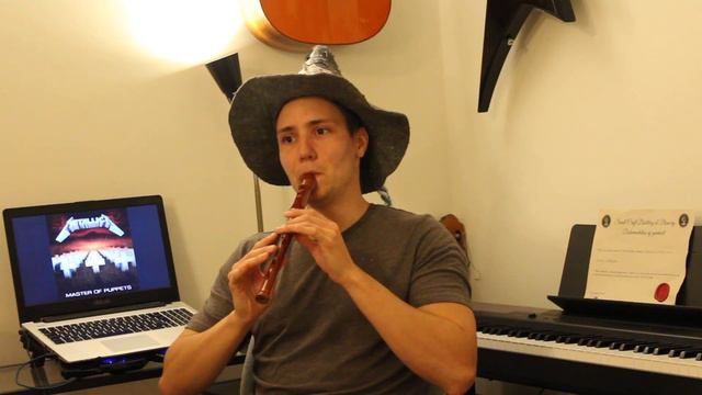 Man plays Master of Puppets by Metallica for the first time on the recorder смотреть онлайн