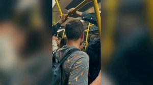 Русские заступились за русского: Как обычное замечание привело к конфликту в автобусе
