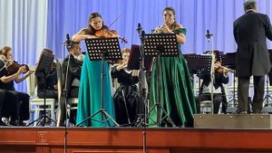 Bach - Oboe and Violin Concerto BWV 1060R, Doris Iorga (oboe) Natalia Pancec (violin)