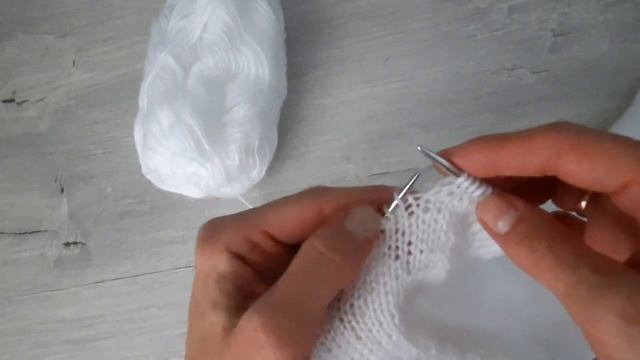 Простой белый свитер .// Мастер-класс смотреть онлайн