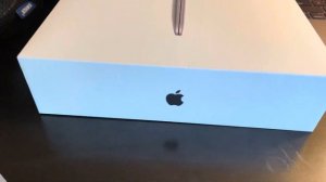 MacBook Air M1 13.3 inch 2020 Unboxing