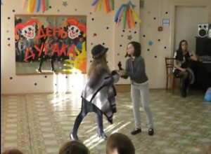 день дурака - пародия Пугачёва и Галкин - будь или не будь