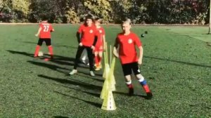 Тренировка по футболу детей 9-10 лет. Футбольная школа Виктория Москва