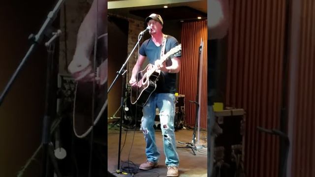 Eric Atkinson Country Love song смотреть онлайн