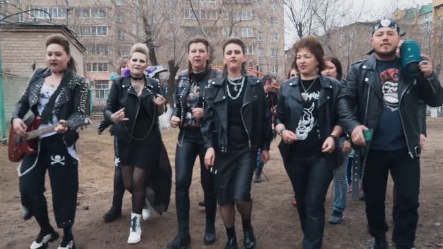 ПОЗДРАВЛЕНИЕ ДЛЯ ВЫПУСКНИКОВ| ПАНК РОК ИЗ ЧИТЫ ОТ РОДИТЕЛЕЙ |РОДИТЕЛИ ЗАПИЛИЛИ КЛИП|ПРЕДКИ ЖГУТ
