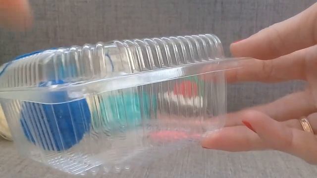 Лайфхаки для вязальщиц - как хранить нитки и как удобно располагать моточки во время вязания