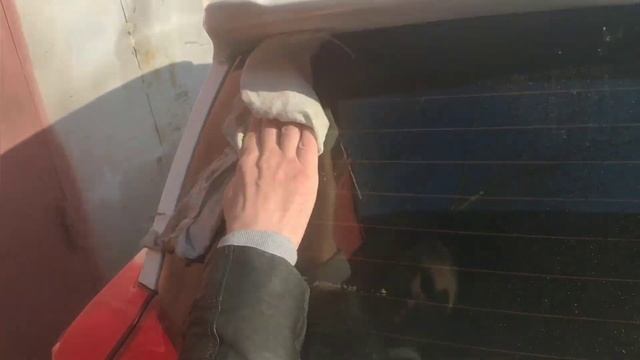 Лёгкое удаление следов клея скотча, наклеек после расклейки такси и тонировки с автомобиля ? смотреть онлайн
