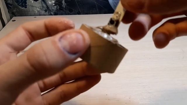 Светильник из картона своими руками