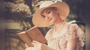 Злата Литвинова  "Я женщина другого поколенья"  читает Любовь Б.
