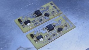 Как паять SMD компоненты, жарим платы на плите