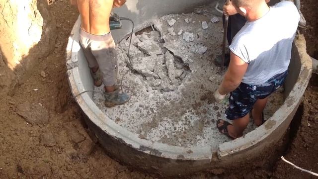 Демонтаж Выгребной ямы часть #2 смотреть онлайн