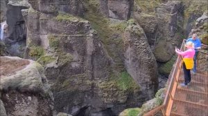 Svartifoss Waterfall, Fjadrargljufur Canyon, Skaftafell National Park,  Fjallsarlon Glacier, İsland