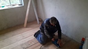 Тест ленточной шлифмашинки по дереву  (Тригер) 75*533мм. 800 Вт с регулятором скорости.