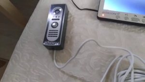 Фонит видео домофон