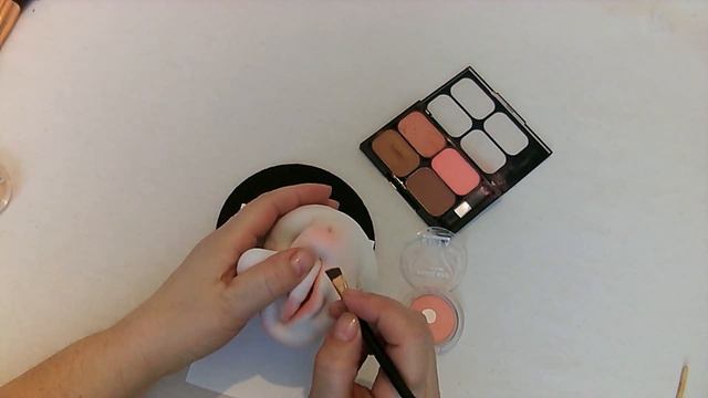 Маленькие хитрости макияжа для чулочных кукол