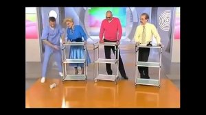 'Жить здорово' с Малышевой   Убегающий будильник Alarm Cloky