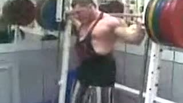 Богданов Руслан - Присед 280кг смотреть онлайн