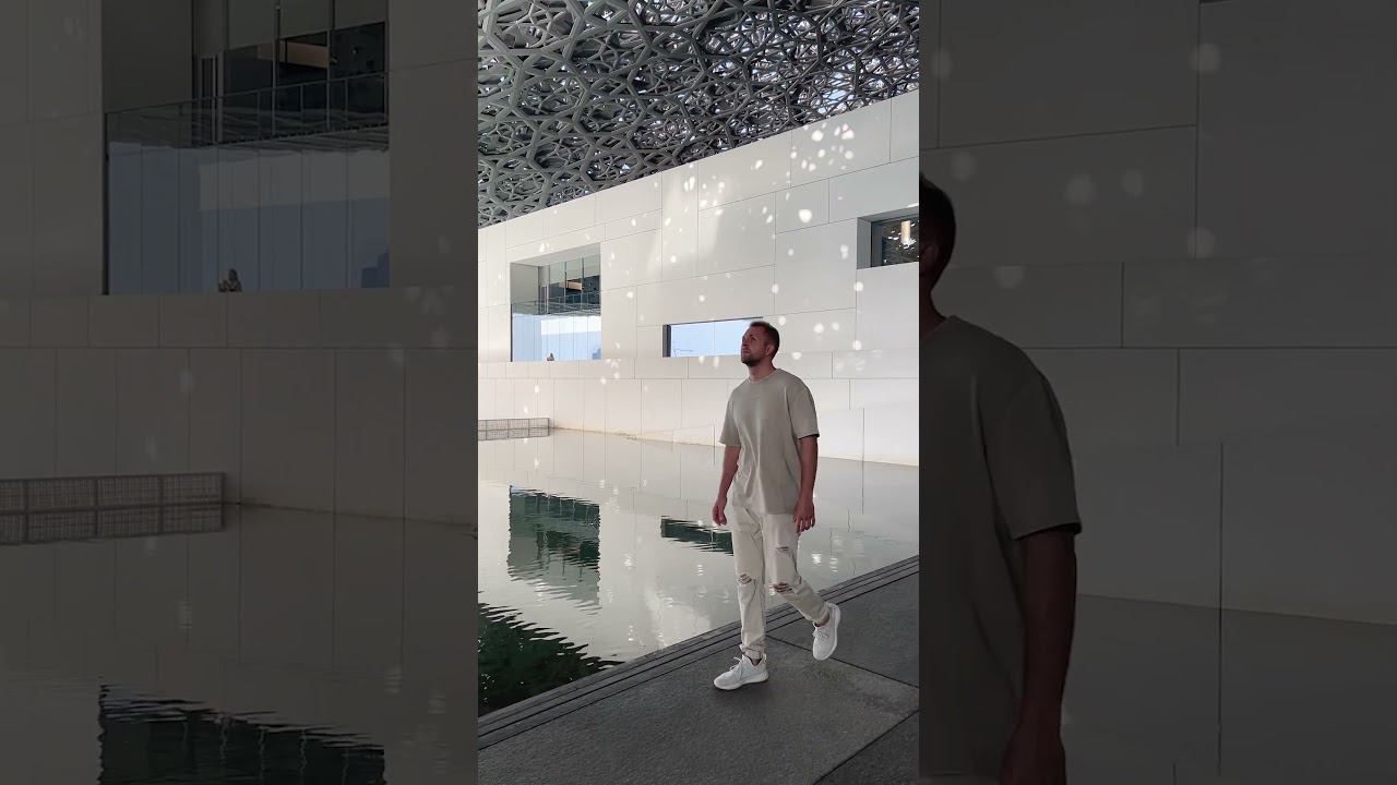 LOUVRE смотреть онлайн