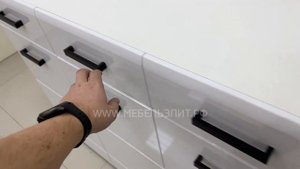 Комод " Ненси new" 3 двери  3 ящика  (Белый глянец/холодный белый)