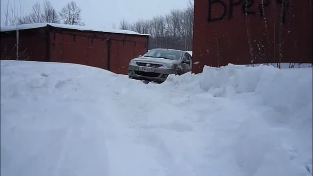 Логан Вездеход