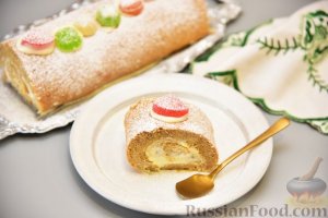 Контраст по вкусу и по текстуре.
БИСКВИТНЫЙ РУЛЕТ СЫРНЫМ КРЕМОМ