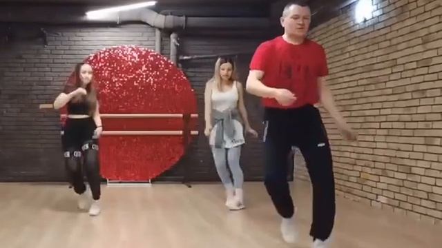 Красиво танцуют шаффл ??? Shuffle dance ? Хореография смотреть онлайн