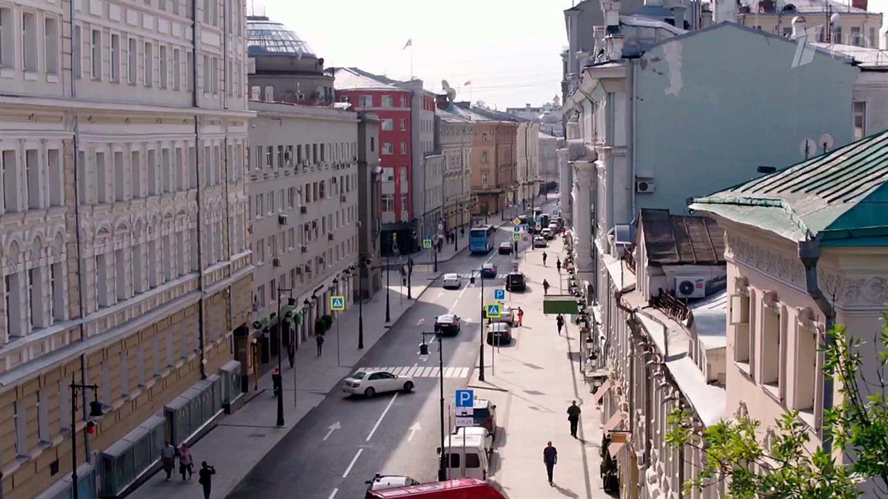 Улица петровка. Улица Петровка после реконструкции. Ул Петровка после реконструкции. Реконструкция улицы Петровка. Петровка до реконструкции.