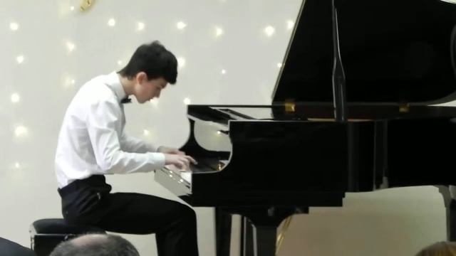 Бетховен. Соната 10, 1часть смотреть онлайн