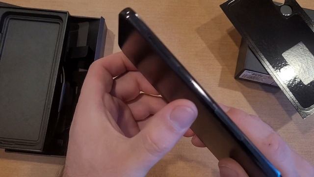 Samsung Galaxy S23 Plus unboxing