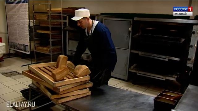 В ассортименте не только хлеб, но и песочное печенье, кексы и сдоба смотреть онлайн