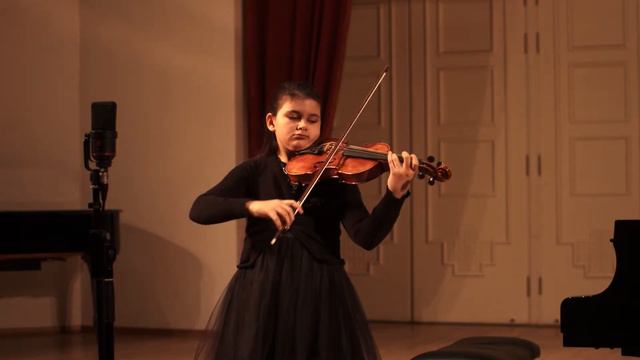 Фирсова София,10 лет,И.С.Бах АллеманКуранта из партиты 2 смотреть онлайн