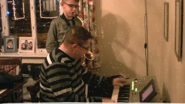 Yamaha Tyros Vs Alto Saxophone-white christmas- Bing crosbey смотреть онлайн