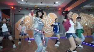 "Jump around" ost High and Low version Choreography By Achay | IDanceStudioJKT | Fabulous Monday