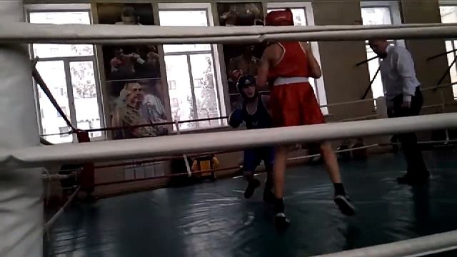 Уверено Активно 1 Бокс Александр Василевский с Захар Златкус Барановичи 09 02 2018 смотреть онлайн