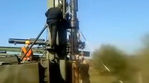 Попытки завести дизель-молот