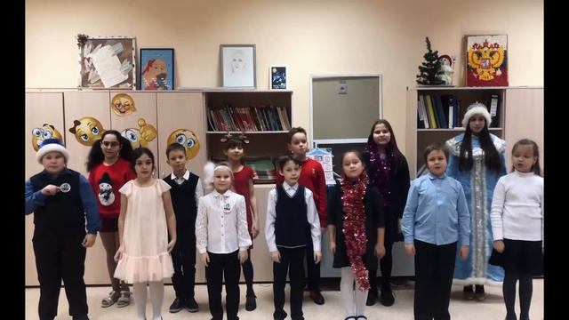 Новогоднее поздравление от студии "До ми солька" МБОУ СОШ № 12 г.о. Красногорск смотреть онлайн