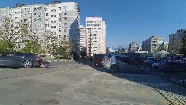 Chrysler 300С против Toyota Rav 4