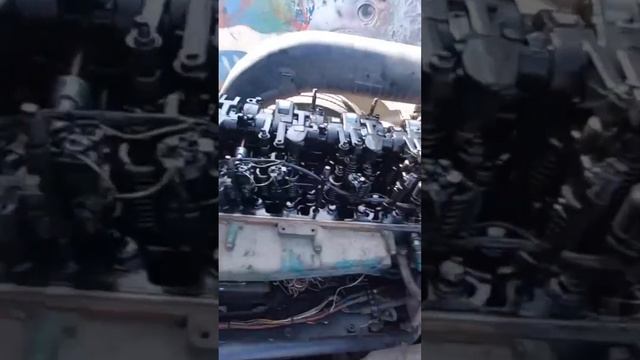 троит не едет, сгорает предохранитель Volvo FH12 смотреть онлайн