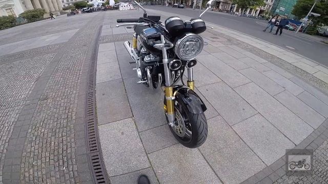 Обзор HONDA CB 1100 RS/ Gendarmenmarkt Berlin 2019 #004