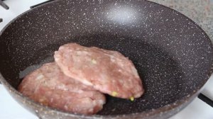 Простой рецепт  домашнего бургера со свиной котлетой