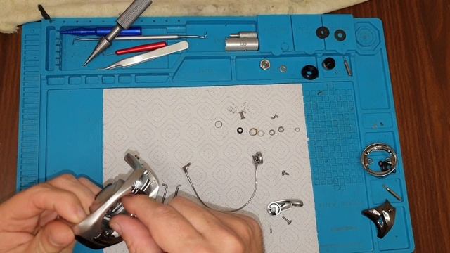 Переводим на синтетические масла SHIMANO  STRADIK 4000 смотреть онлайн